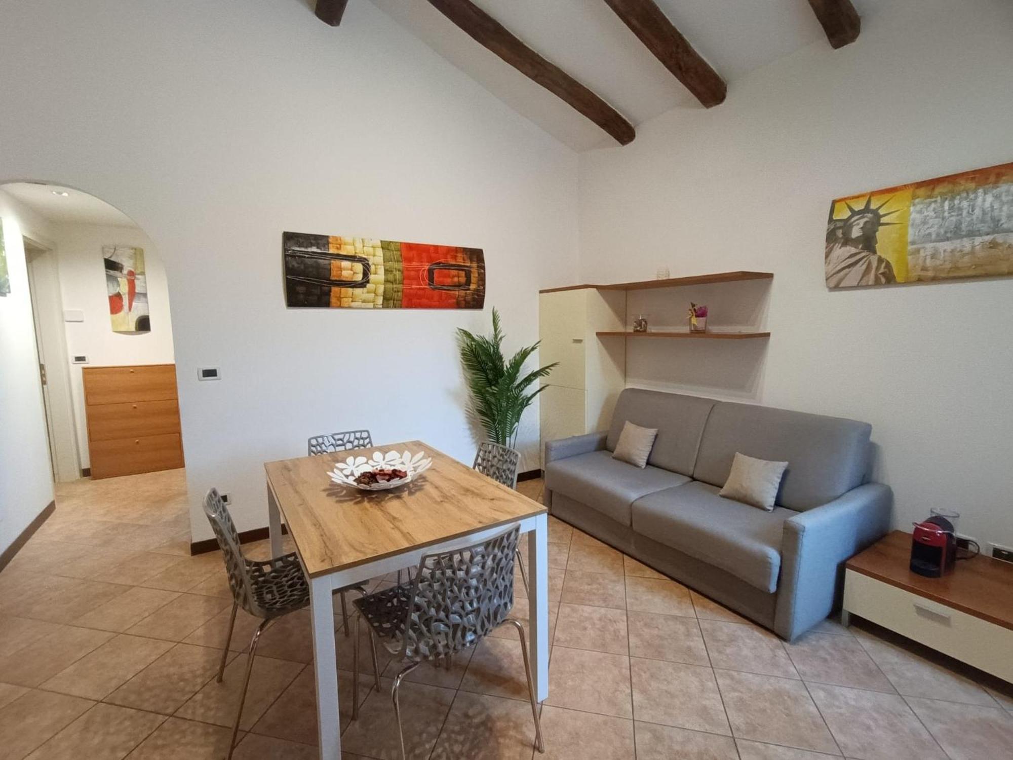 Int 4 - Suite Edoardo By Residence San Luca โบโลญญา ภายนอก รูปภาพ